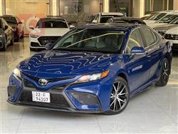 تۆیۆتا کامری